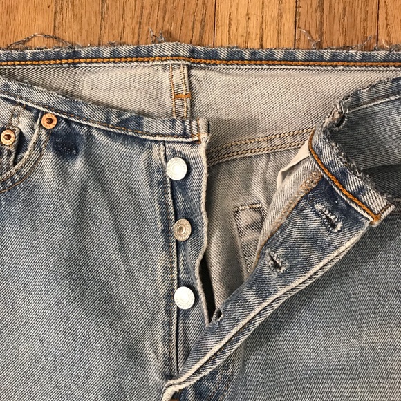 LEVI’S 32X30 Vintage Jeans - Picture 5 of 8